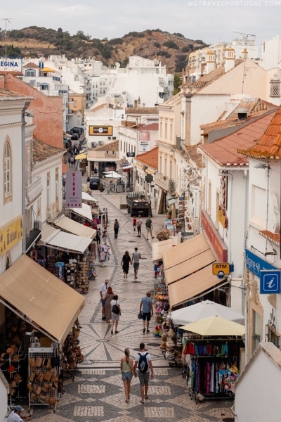 portugal_street_400x600_150_200kb