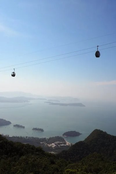 cable_car_400x600_180kb