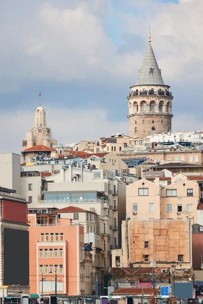 galata_tower_400x600_180kb