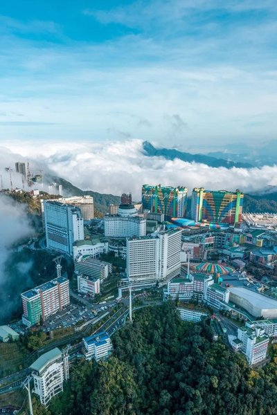 genting_400x600_180kb